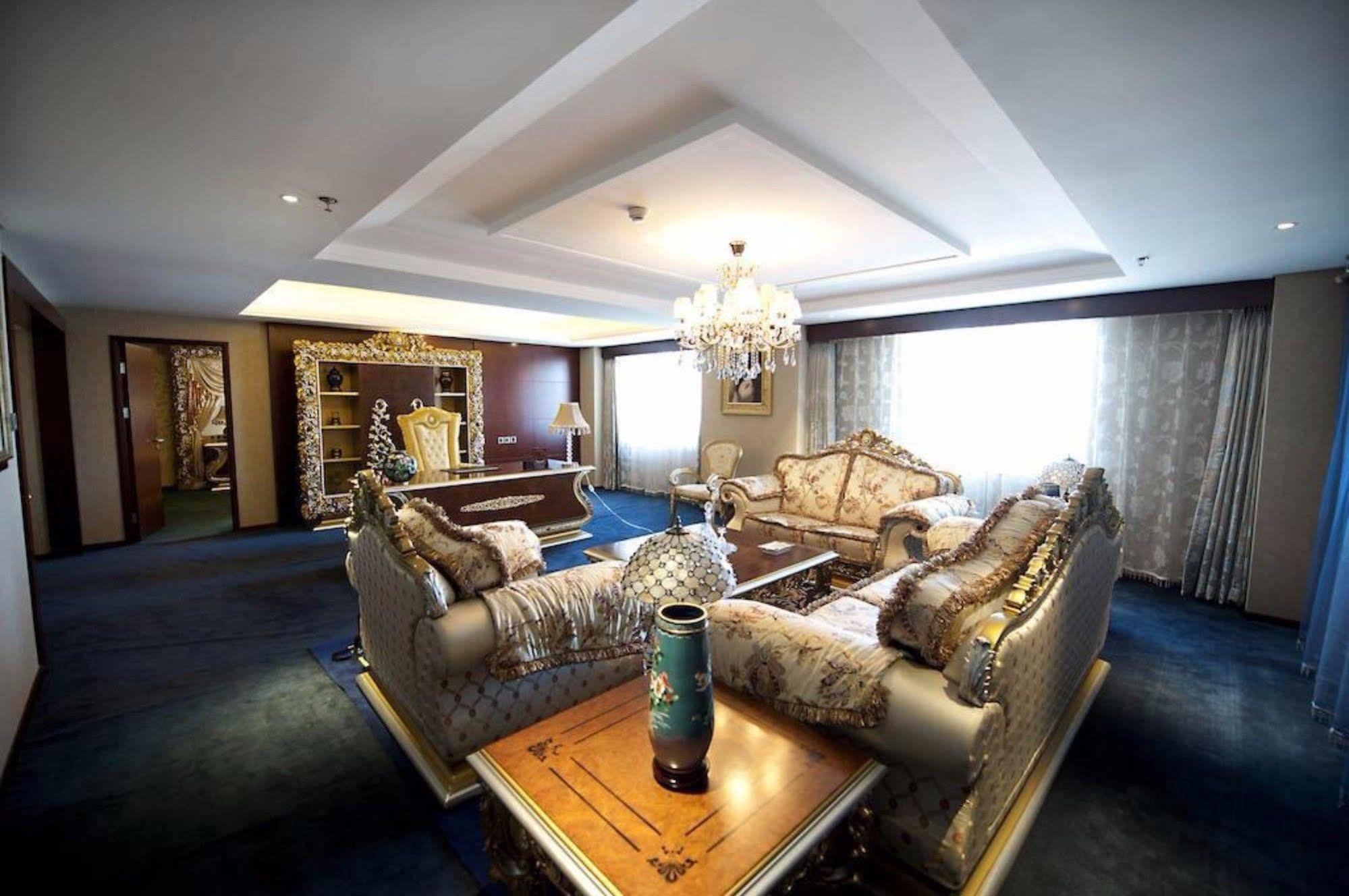 Beijing Royal Phoenix Hotel Zewnętrze zdjęcie